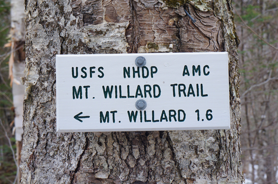 hike mount willard trail mt willard 1.6 miles amc trail sign